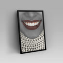 SMILE PEARL B&W